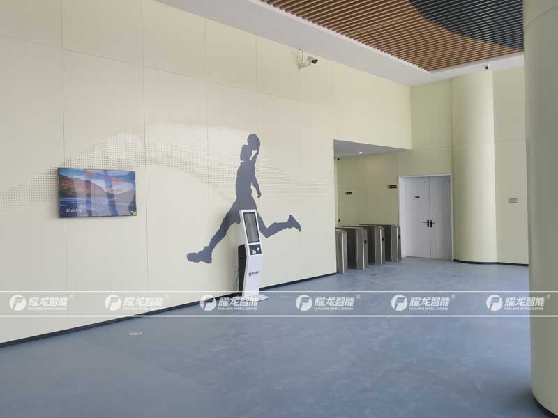 為什么未來的游泳館售檢票系統要考慮兼容性和擴展性