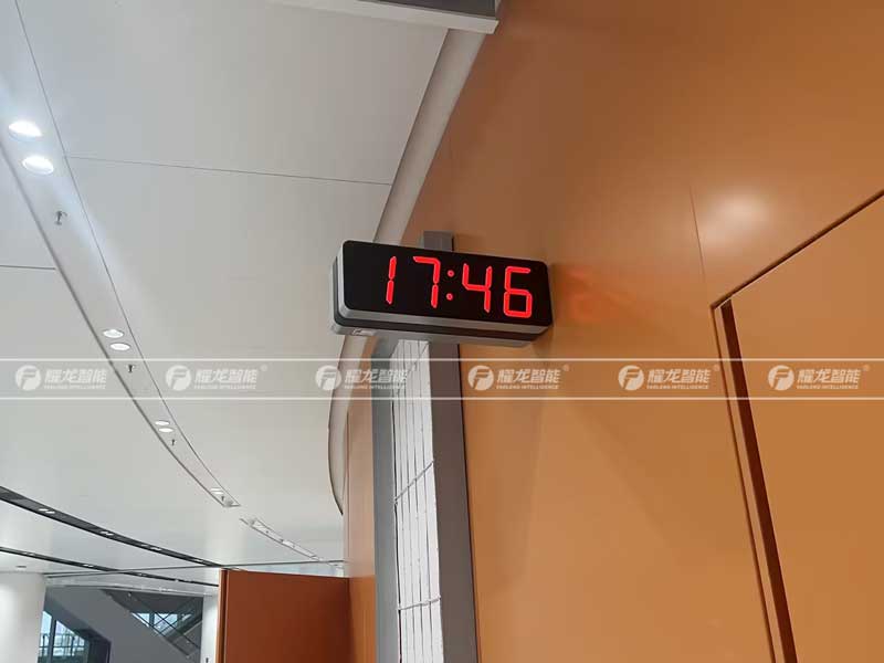 選擇體育場館標準時鐘系統時需要注意什么?